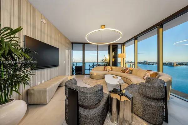 $25,000 | 700 Northeast 24th Street, Unit 1507, Miami, FL 33137