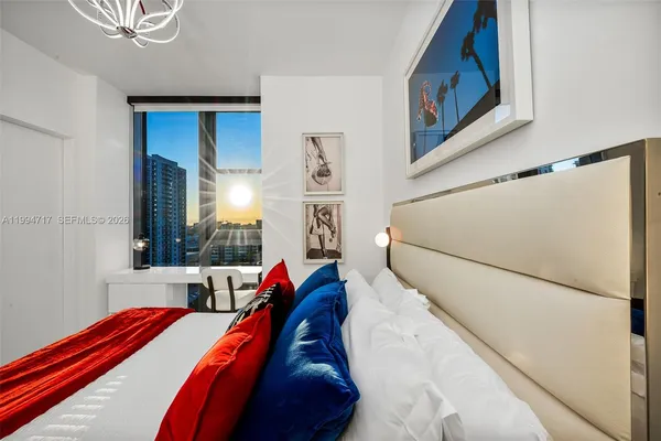 $25,000 | 700 Northeast 24th Street, Unit 1507, Miami, FL 33137