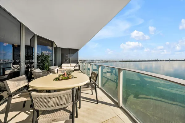 $25,000 | 700 Northeast 24th Street, Unit 1507, Miami, FL 33137