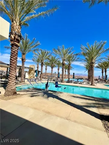 $2,600 | 223 Sun Glaze Avenue, Henderson, NV 89011