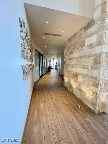 $2,600 | 223 Sun Glaze Avenue, Henderson, NV 89011