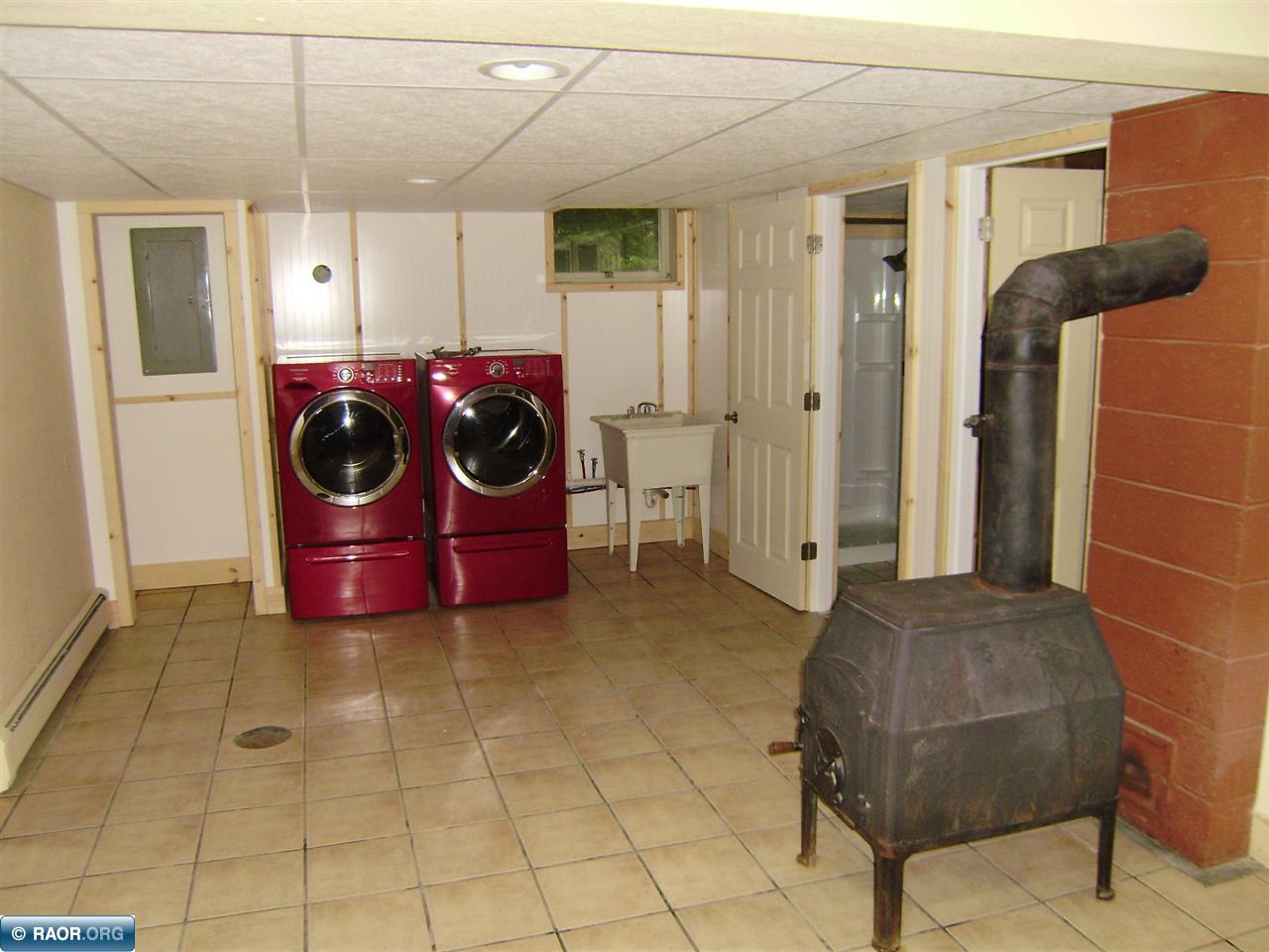 3602 Highway 5 Hibbing, MN 55746 - Photo 12 of 14