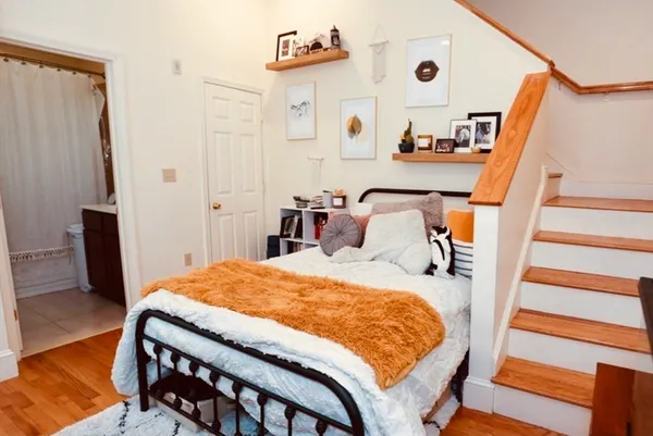 $4,100 | 21 Highland Park Avenue, Unit 2, Boston, MA 02119