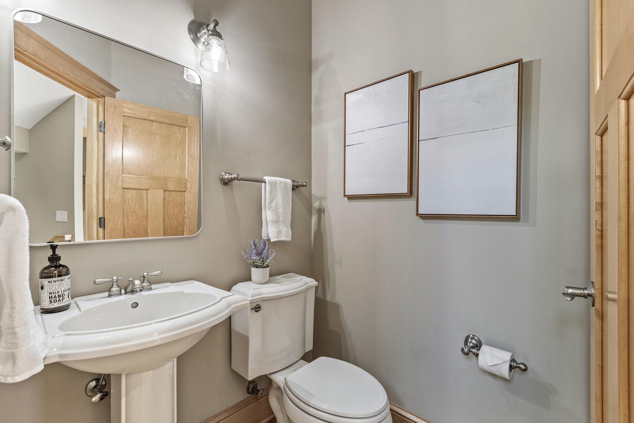 1411 Archwood Road Minnetonka, MN 55305 - Photo 21 of 55