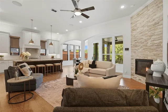 $749,000 | 533 Longshore Drive, Little Elm, TX 75068