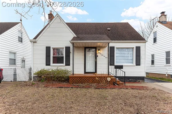 $189,900 | 25529 Stanford Street, Dearborn Heights, MI 48125