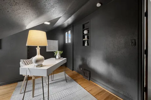 $700,000 | 2616 Inglewood Avenue South, St. Louis Park, MN 55416
