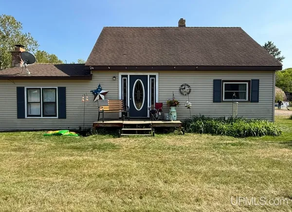 $190,000 | 111 Gibson Park Road, Crystal Falls, MI 49920