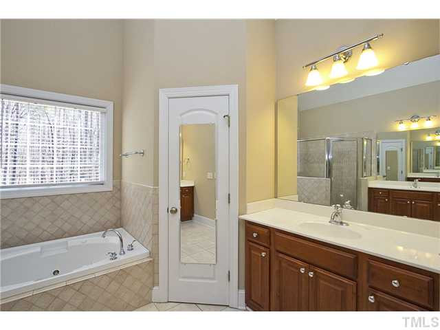 4608 Cross Brook Lane Raleigh, NC 27610 - Photo 15 of 25 Photo 15
