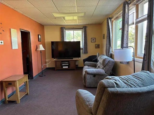 $339,900 | 605 East 4th Avenue, Brodhead, WI 53520