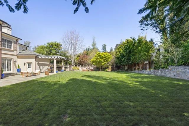 $9,800,000 | 125 Stonepine Road, Hillsborough, CA 94010