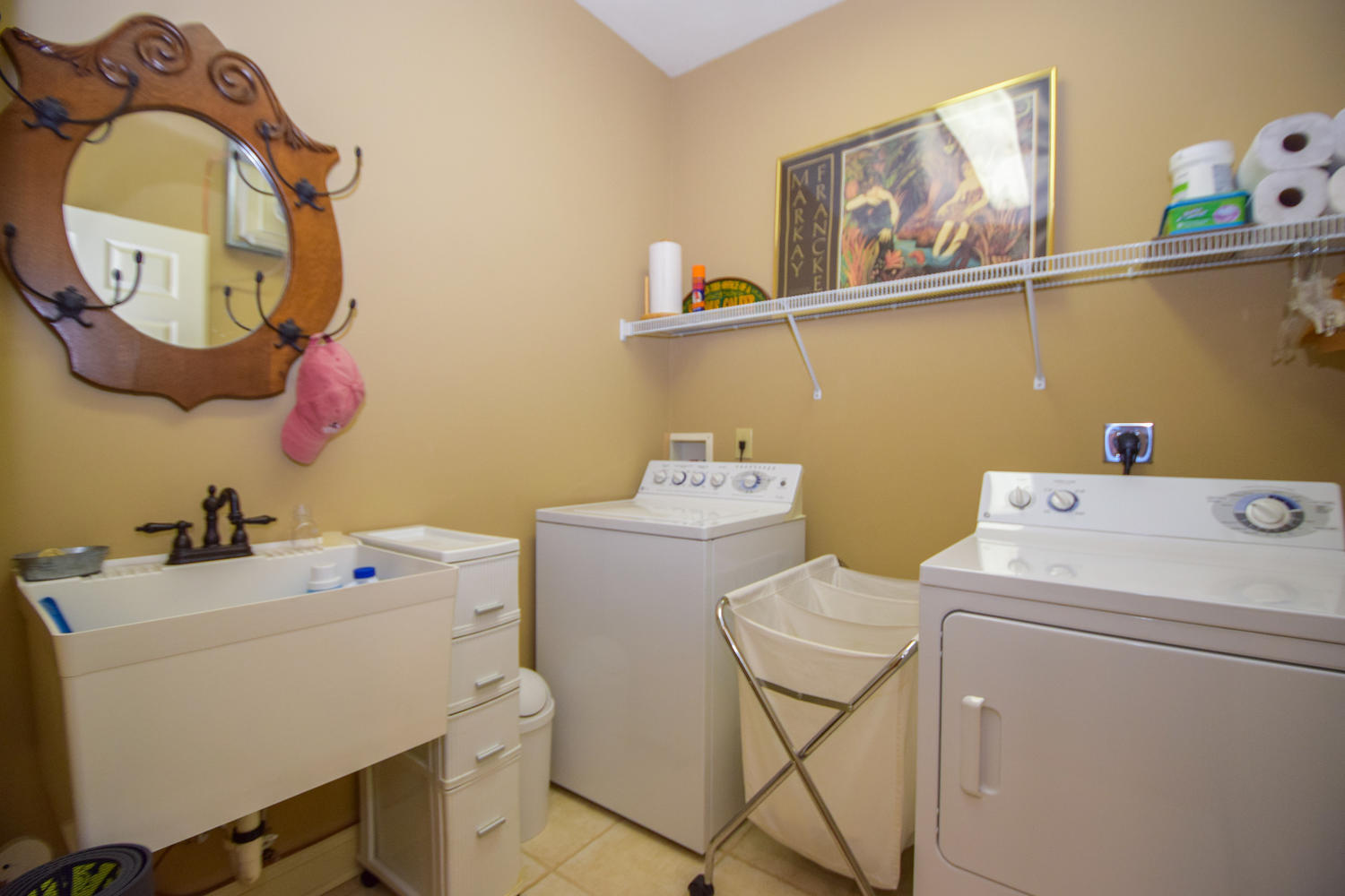 4205 Grandin Road Roanoke, VA 24018 - Photo 26 of 38 4205 Grandin Rd Roanoke VA-large-026-10-