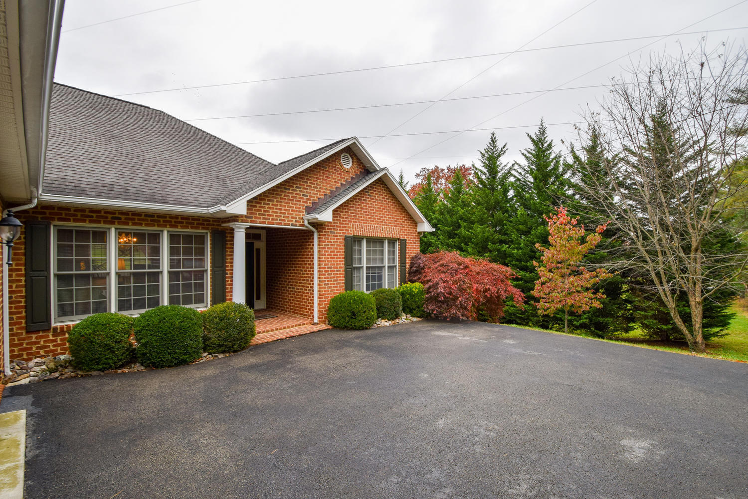 4205 Grandin Road Roanoke, VA 24018 - Photo 30 of 38 4205 Grandin Rd Roanoke VA-large-030-24-