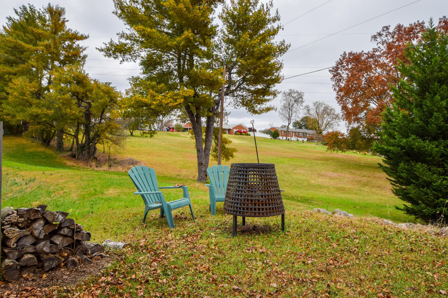 4205 Grandin Road Roanoke, VA 24018 - Photo 35 of 38 4205 Grandin Rd Roanoke VA-large-035-9-P