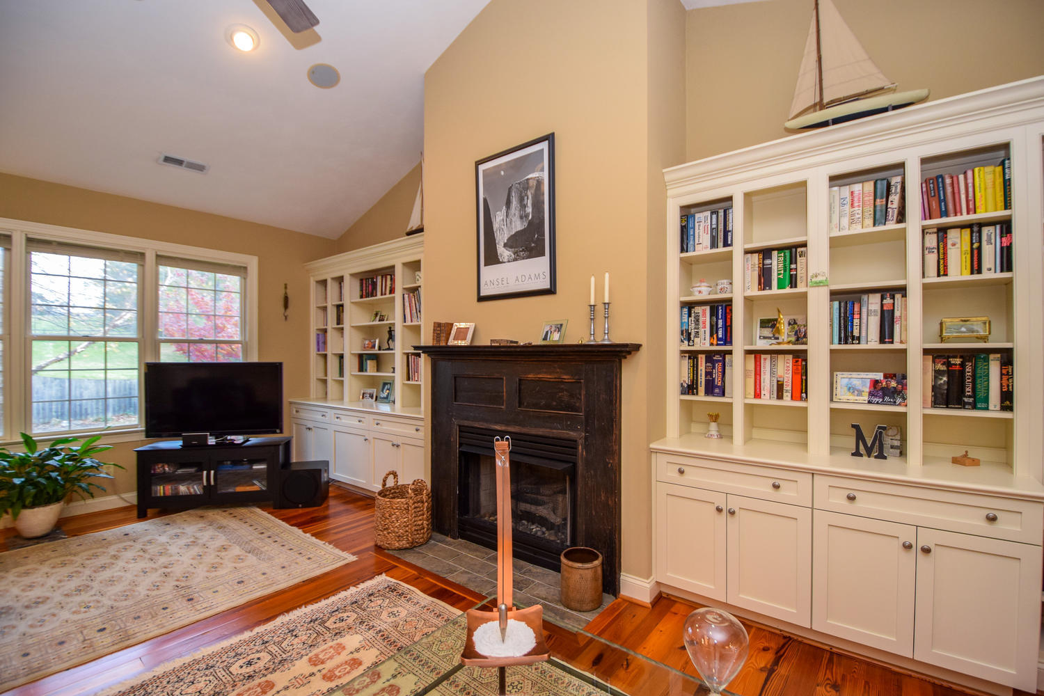 4205 Grandin Road Roanoke, VA 24018 - Photo 9 of 38 4205 Grandin Rd Roanoke VA-large-009-19-