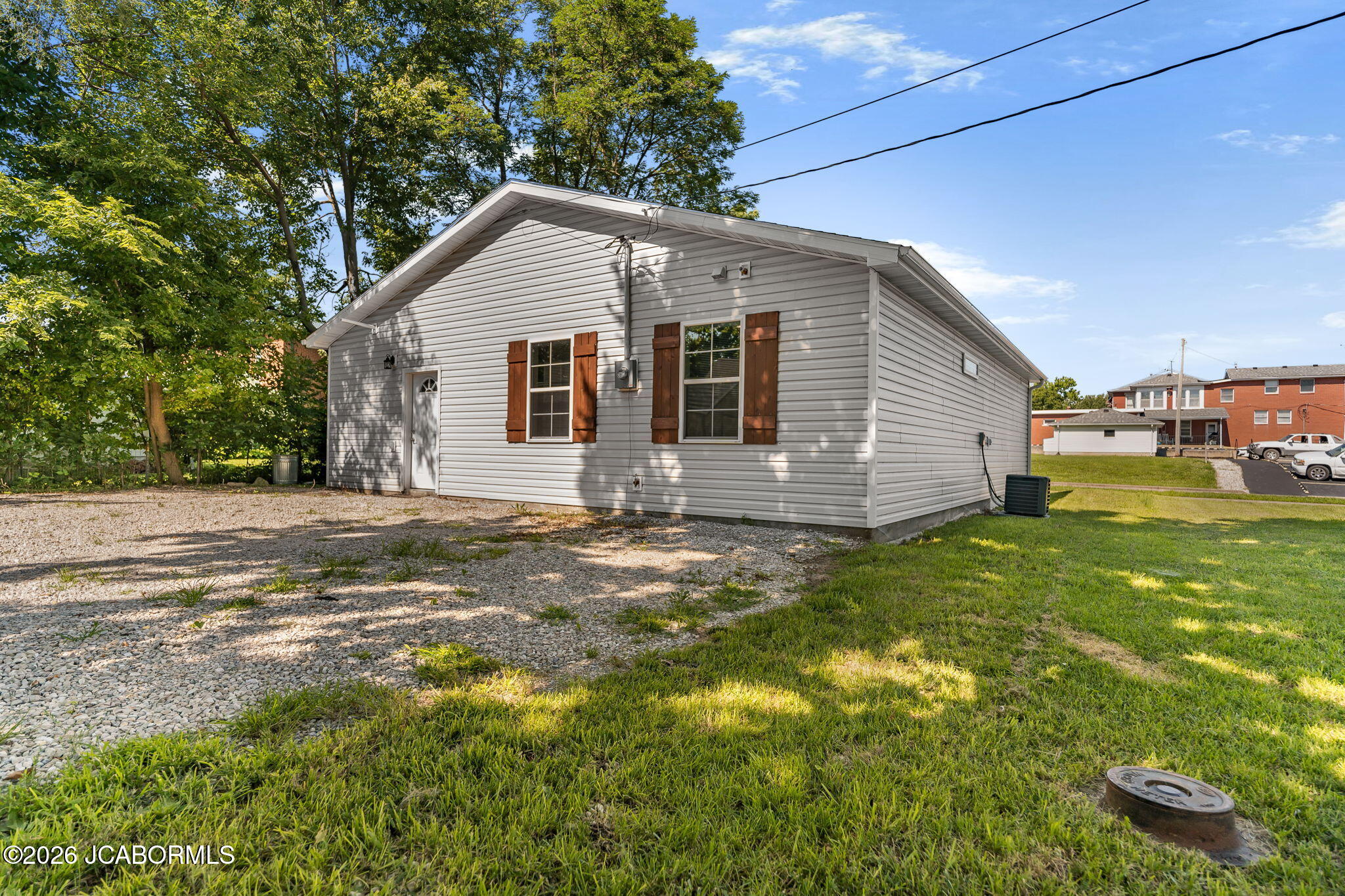 102 South High Street California, MO 65018 - Photo 38 of 43