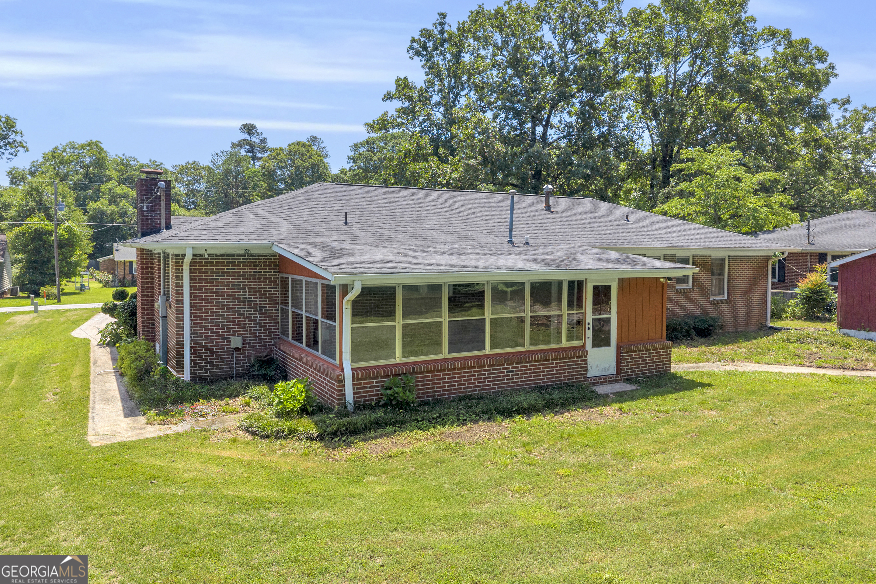 128 Smith Street Hartwell, GA 30643 - Photo 10 of 38