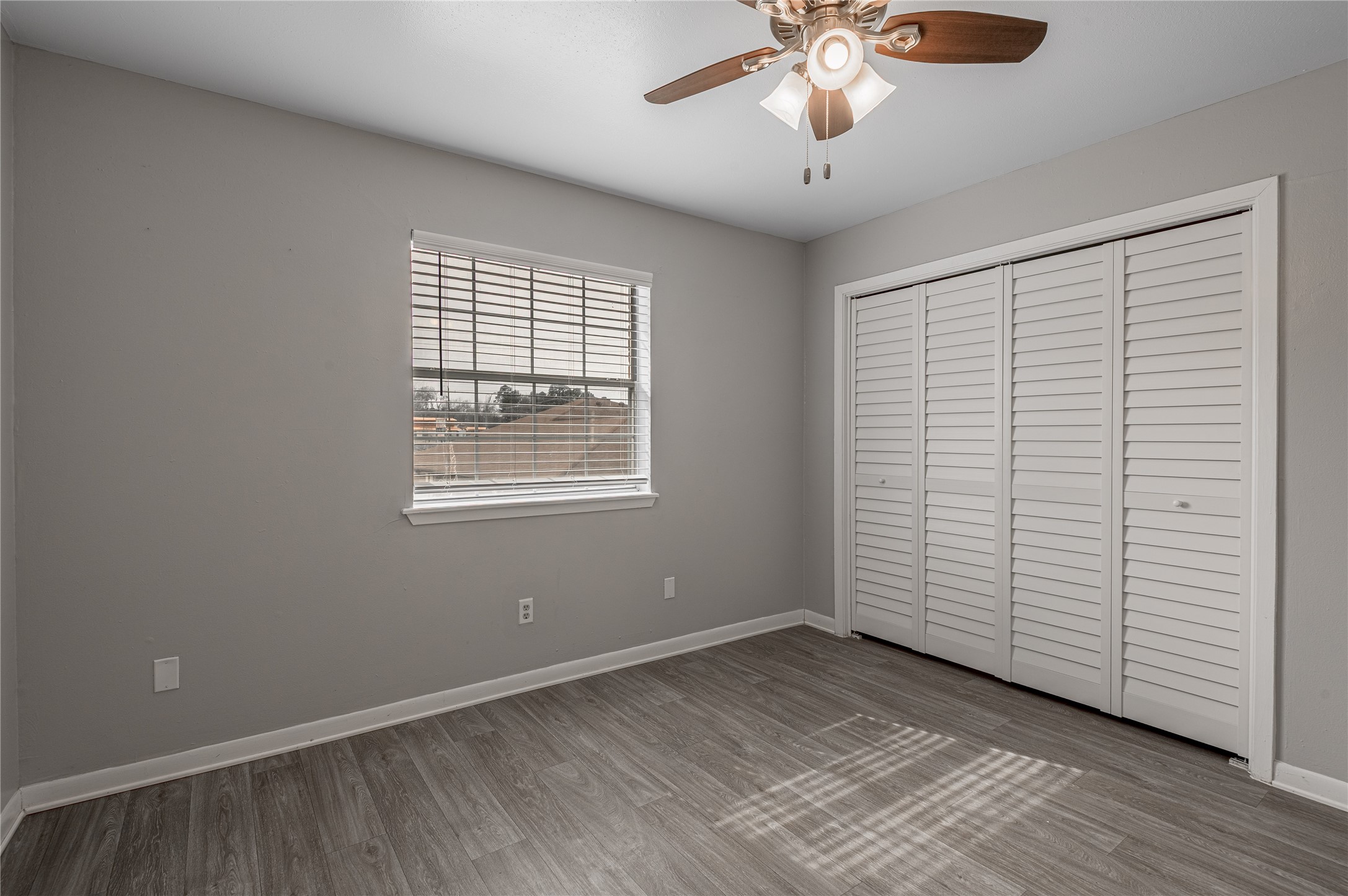 600 Palm Street, Unit 16 Huntsville, TX 77340 - Photo 11 of 21 a view of an empty room with a window