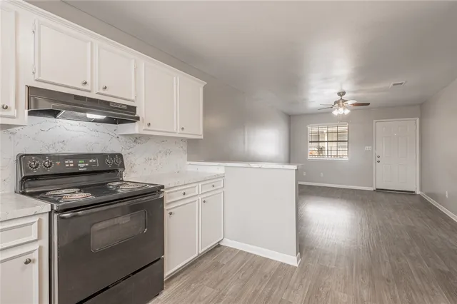 $850 | 600 Palm Street, Unit 16, Huntsville, TX 77340