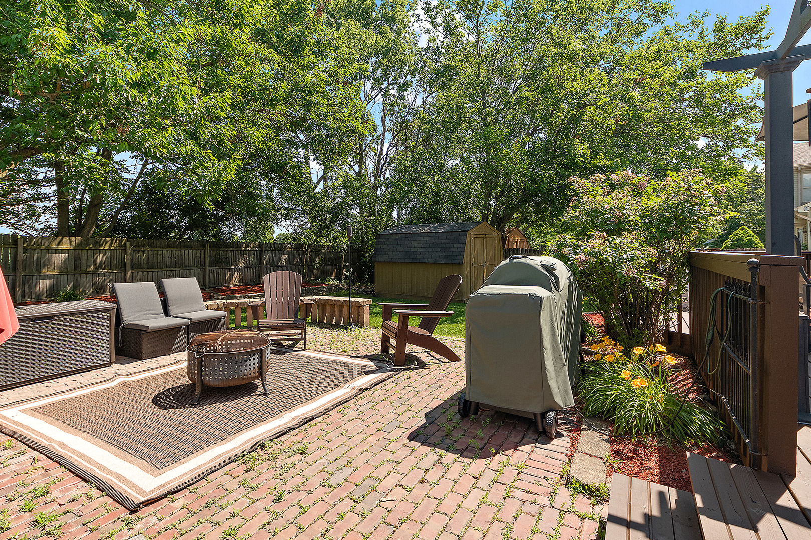 24929 Vermette Road Plainfield, IL 60585 - Photo 25 of 31 a view of a chair and table in the patio