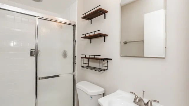 $279,900 | 10630 West Cermak Road, Unit 2E, Westchester, IL 60154