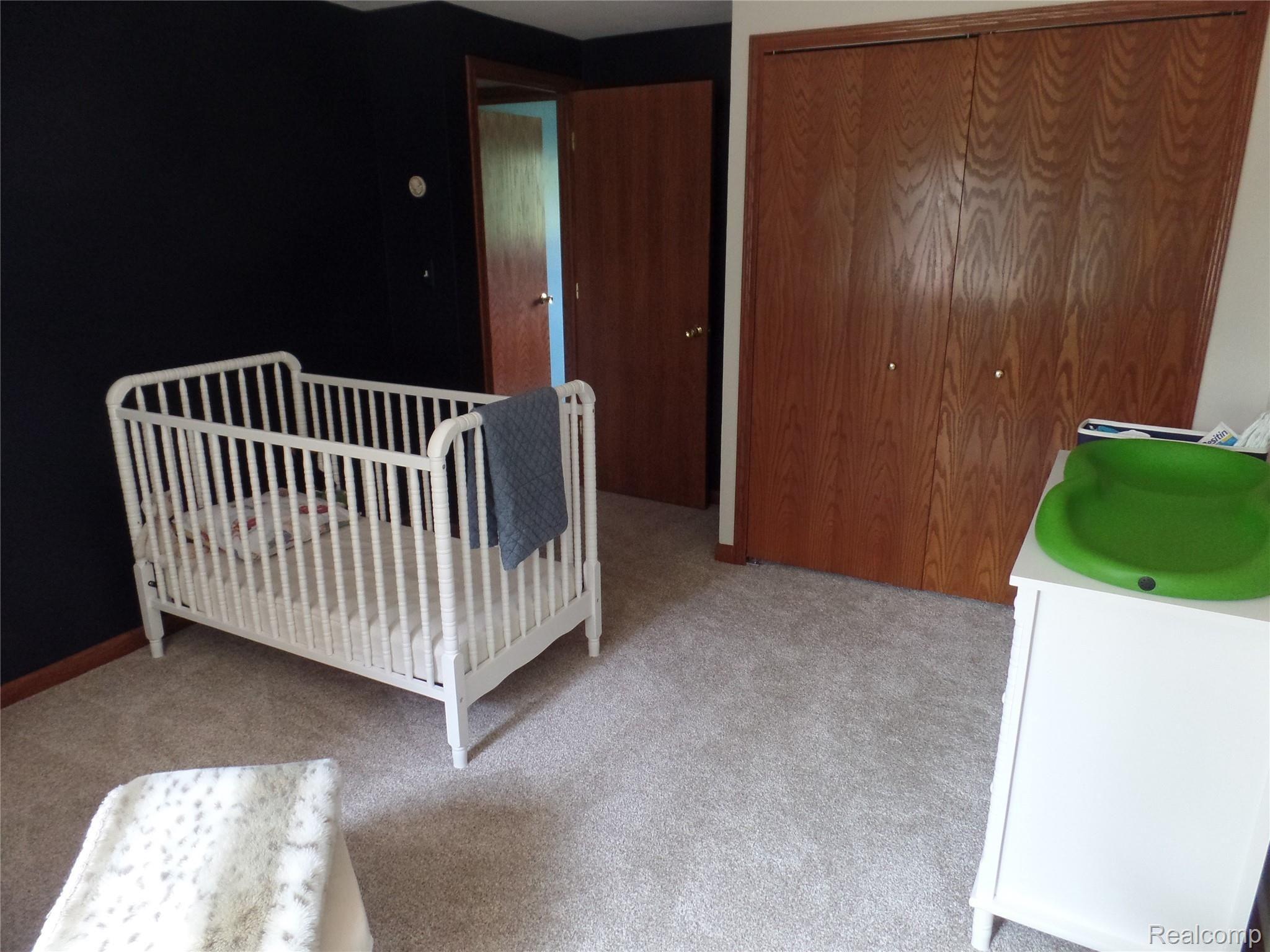 43820 Ascot Road Canton, MI 48187 - Photo 22 of 24 SAM_0549.JPG