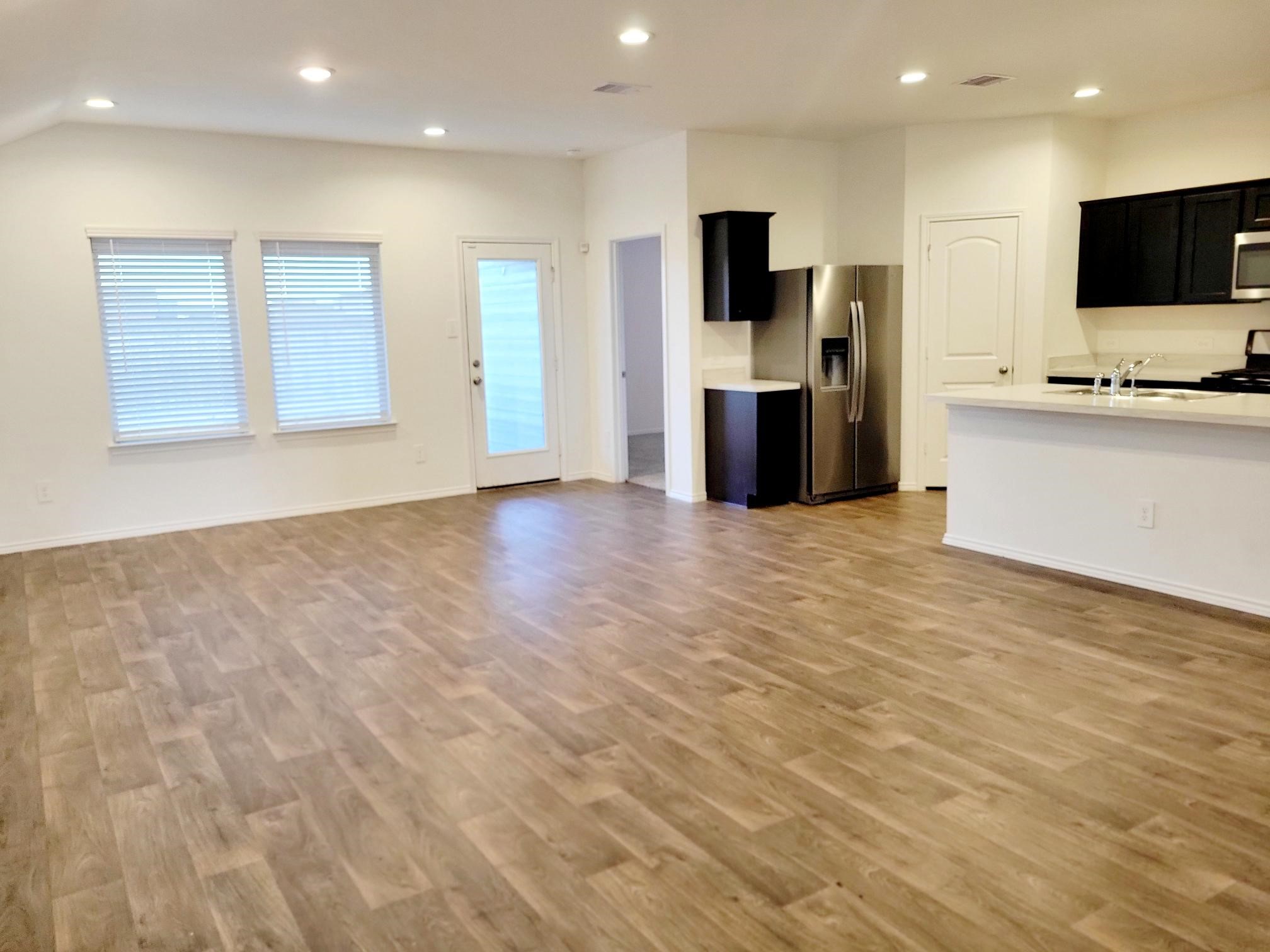 21522 Violet Ridge Road Katy, TX 77449 - Photo 5 of 40