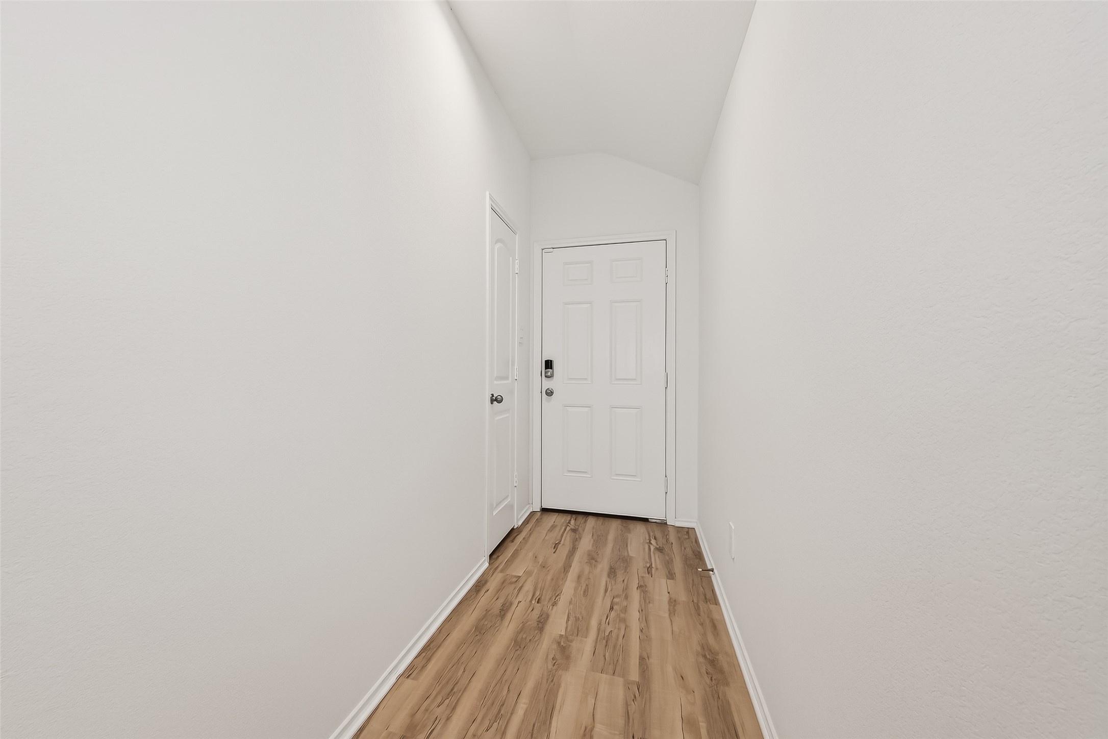 21522 Violet Ridge Road Katy, TX 77449 - Photo 6 of 39 This fantastic home features a private foyer that ensures privacy from the front door, setting the perfect tone for a cozy and intimate living space.