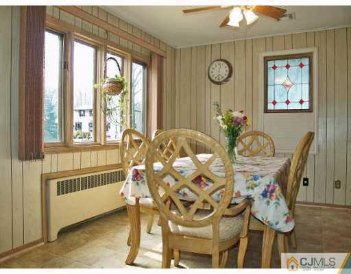 30 Utica Road Edison, NJ 08820 - Photo 4 of 10