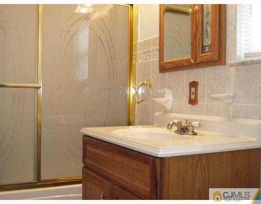 30 Utica Road Edison, NJ 08820 - Photo 10 of 10