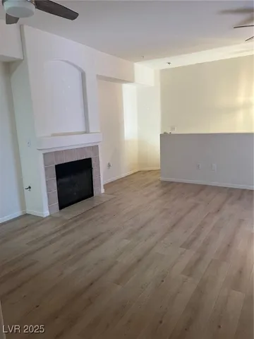$1,450 | 7139 South Durango Drive, Unit 217, Las Vegas, NV 89113