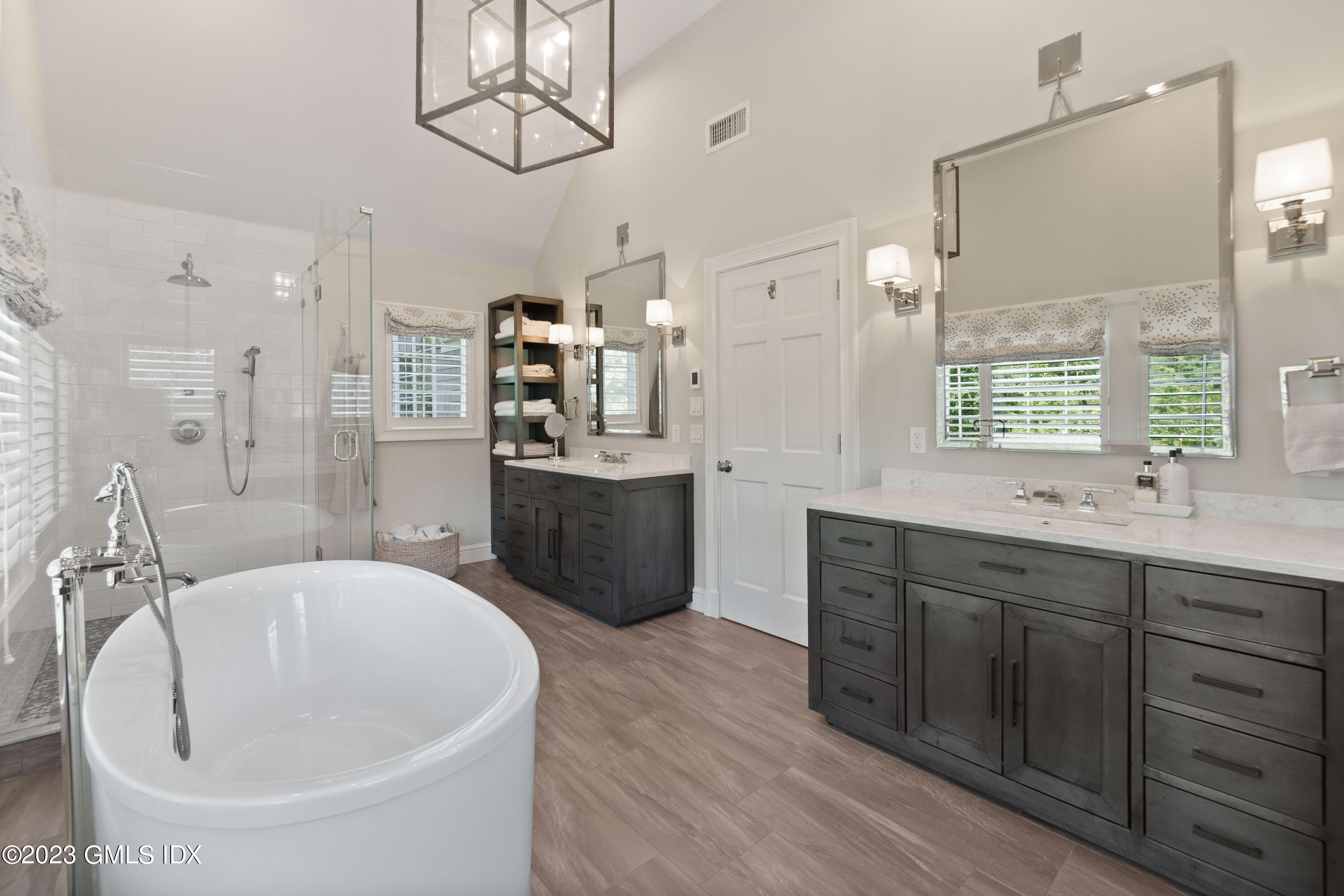 25 Point Road Norwalk, CT 06854 - Photo 16 of 41 34