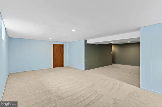 $3,250 | 10069 Cape Ann Drive, Columbia, MD 21046