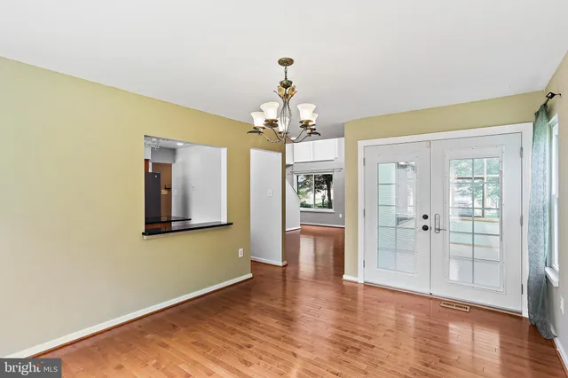 $3,250 | 10069 Cape Ann Drive, Columbia, MD 21046