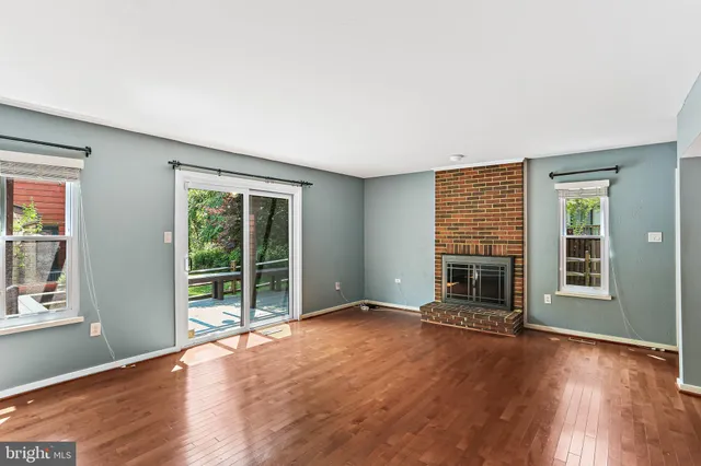 $3,250 | 10069 Cape Ann Drive, Columbia, MD 21046