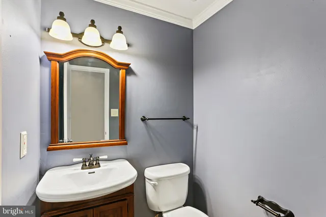 $3,250 | 10069 Cape Ann Drive, Columbia, MD 21046