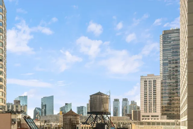 $19,250 | 50 West 66th Street, Unit 9G | Upper West Side