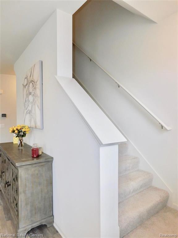 2500 Normandy Road, Unit 6 Royal Oak, MI 48073 - Photo 25 of 42