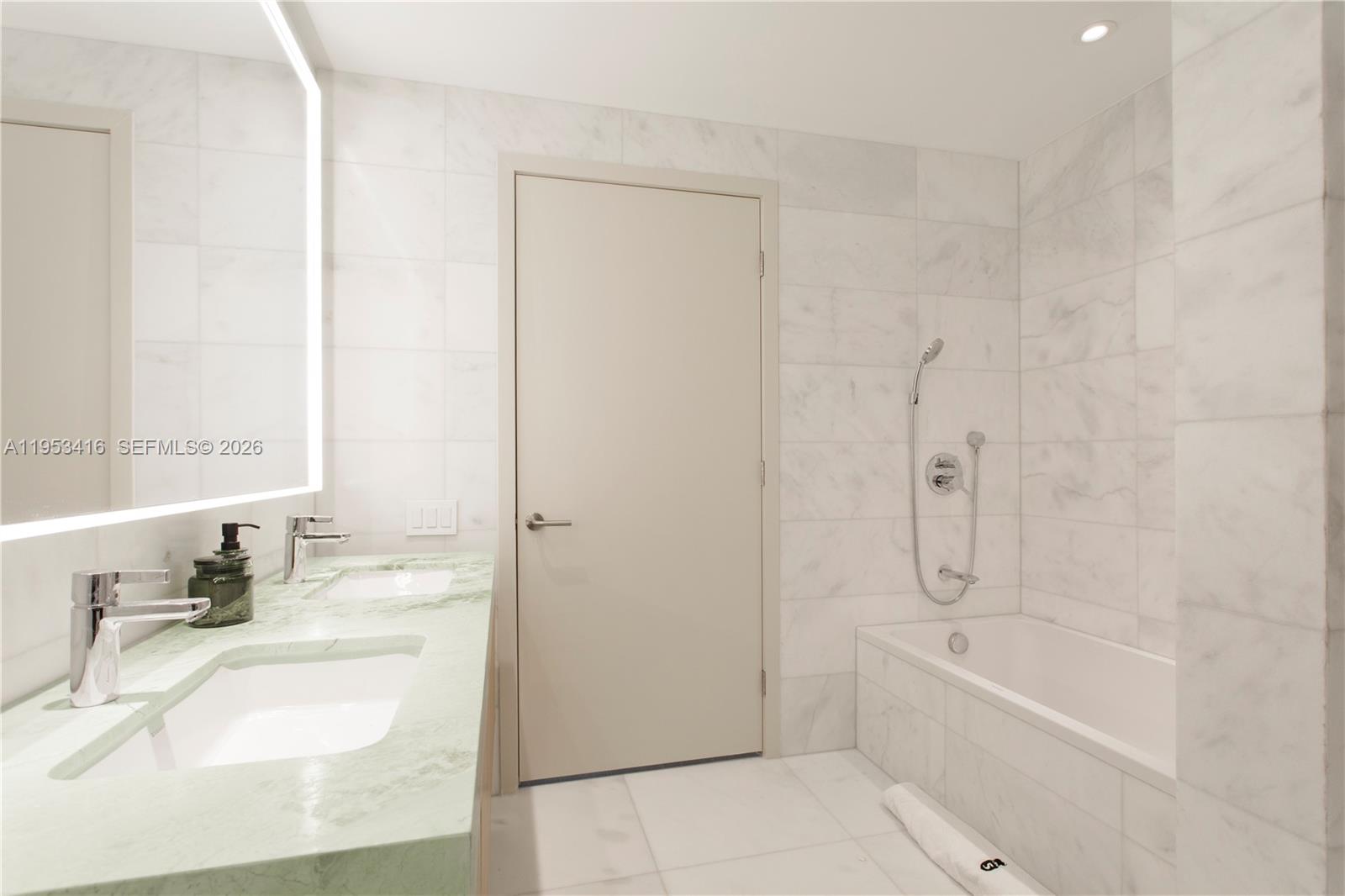 500 Alton Road, Unit 1203 Miami Beach, FL 33139 - Photo 11 of 20