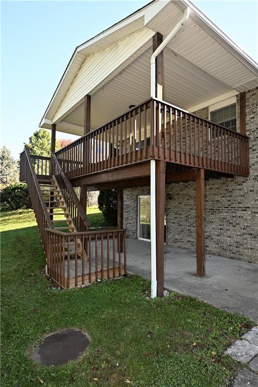 124 Valleycrest Drive Cecil, PA 15321 - Photo 37 of 38 a view of a house with a deck