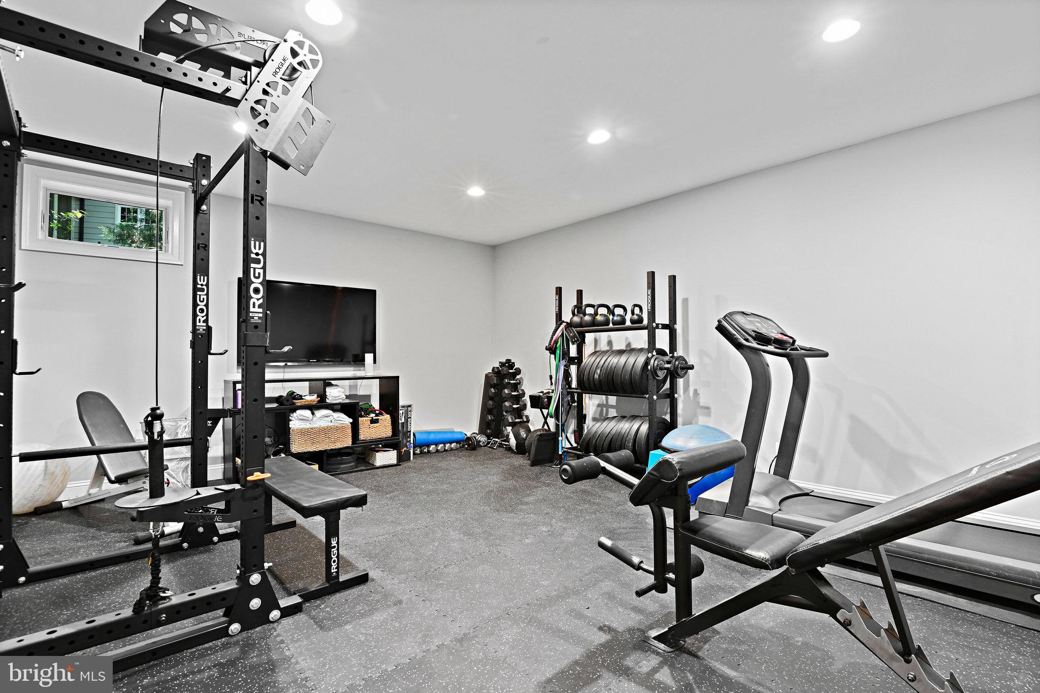 409 Blair Road Northwest Vienna, VA 22180 - Photo 50 of 75