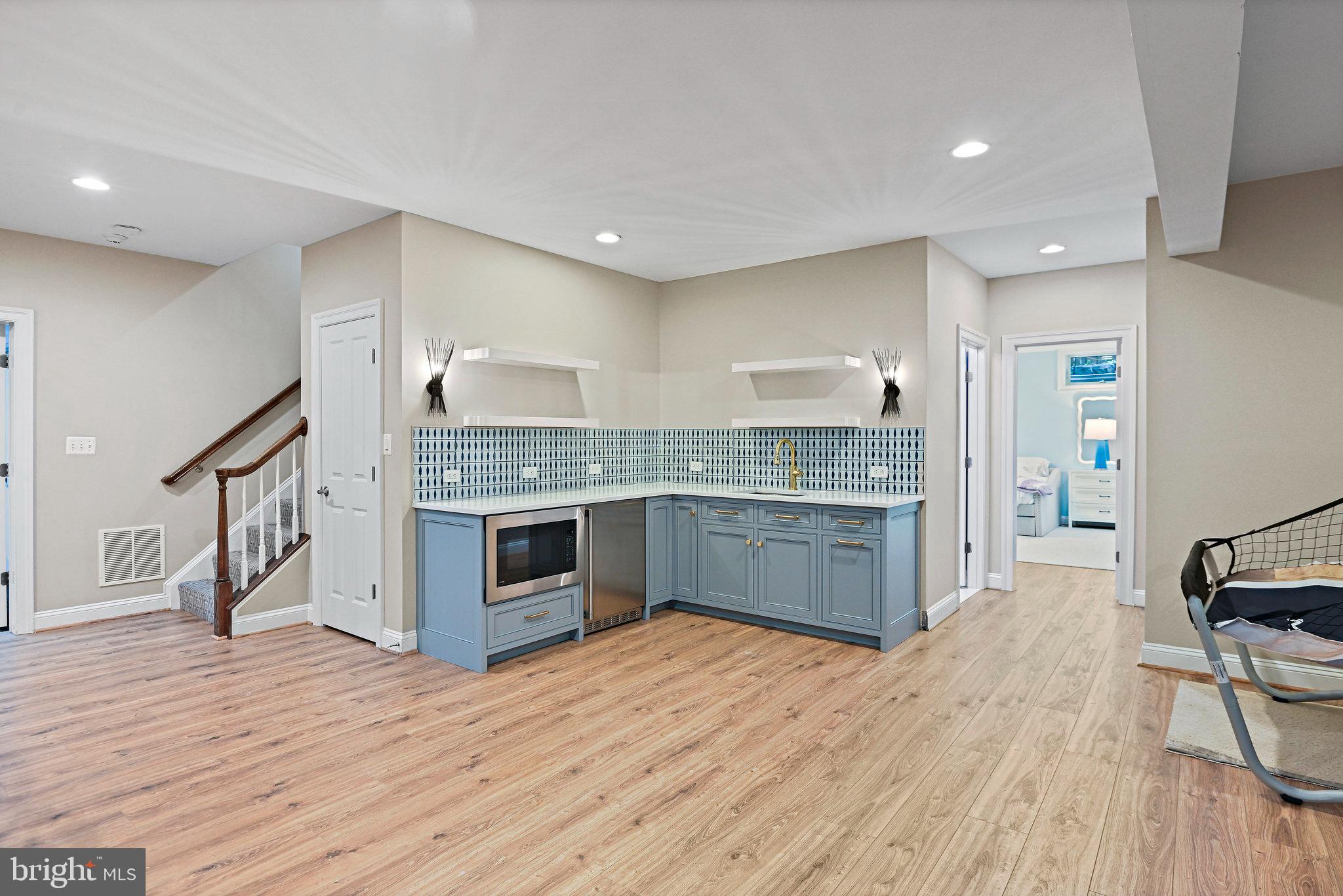 409 Blair Road Northwest Vienna, VA 22180 - Photo 54 of 75