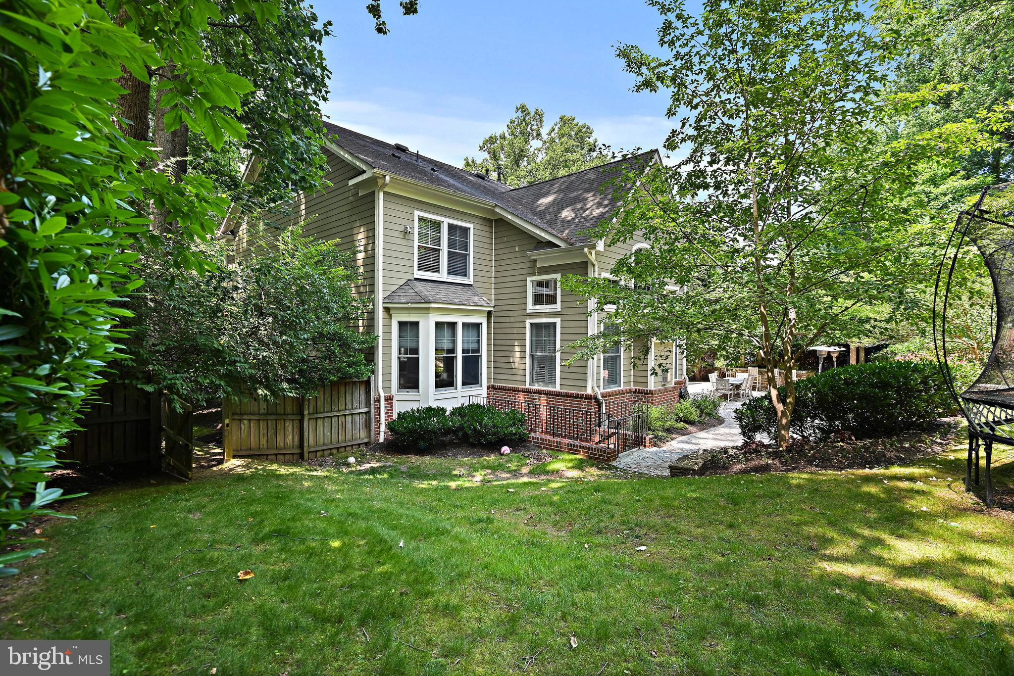 409 Blair Road Northwest Vienna, VA 22180 - Photo 64 of 75