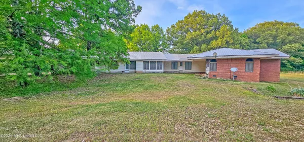 $550,000 | 6667 Star Landing Road, Lake Cormorant, MS 38641