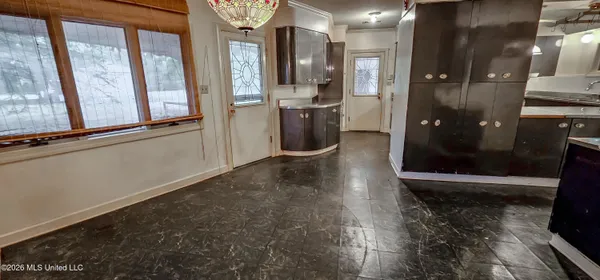 $550,000 | 6667 Star Landing Road, Lake Cormorant, MS 38641