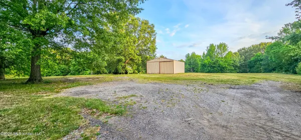 $550,000 | 6667 Star Landing Road, Lake Cormorant, MS 38641