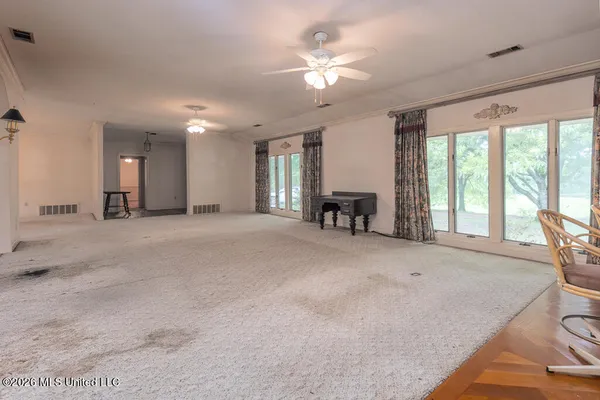 $550,000 | 6667 Star Landing Road, Lake Cormorant, MS 38641
