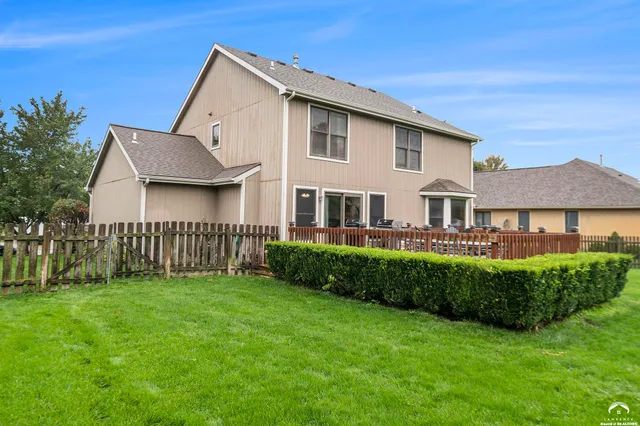 $470,000 | 1040 Stonecreek Drive, Lawrence, KS 66049