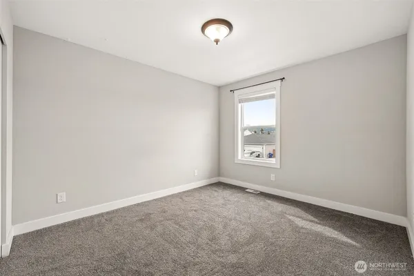 $699,000 | 1500 East Nanevicz Avenue, Buckley, WA 98321