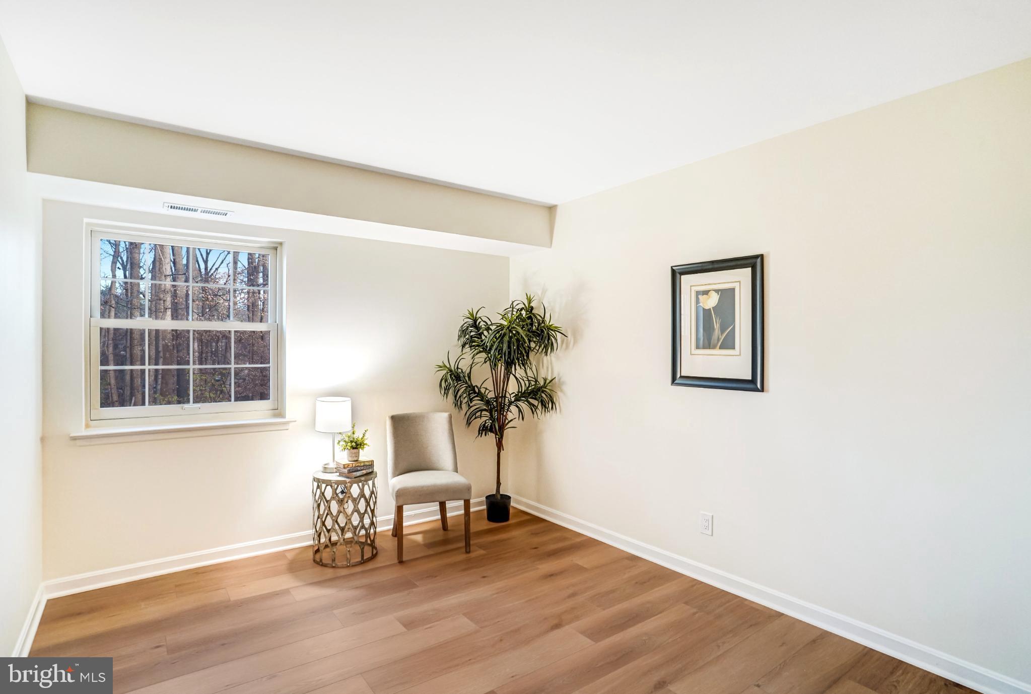 5825 Cove Landing Road, Unit 101 Burke, VA 22015 - Photo 23 of 30 Bright and airy space 2nd bedroom